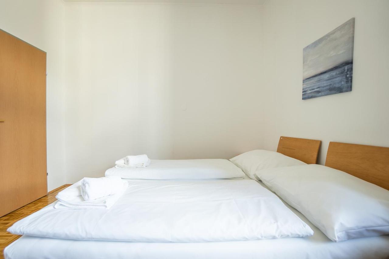Two Bedrooms Family Vienne